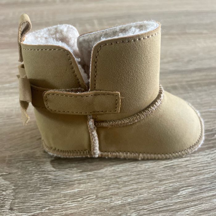 Petite boots bébé - photo numéro 4
