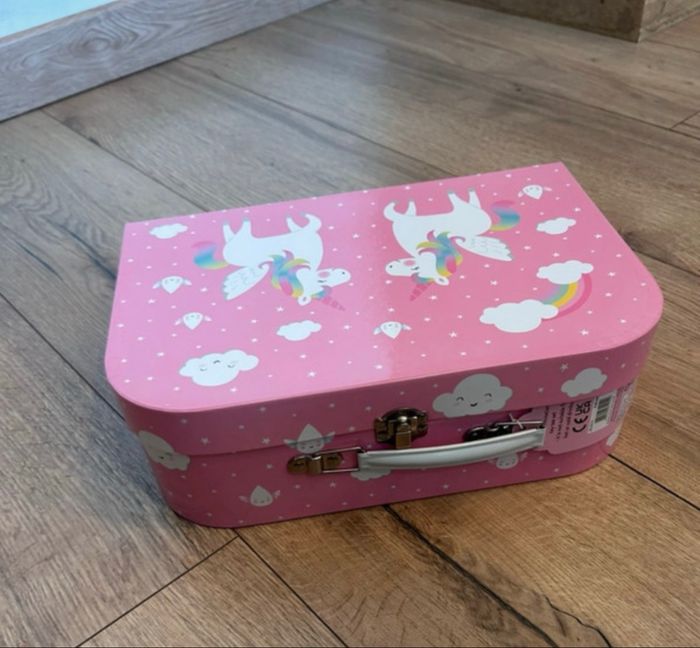 đ Service Ă thĂ© Licorne â Neuf avec valisette â Marque Sass & Belle đ - photo numĂ©ro 4