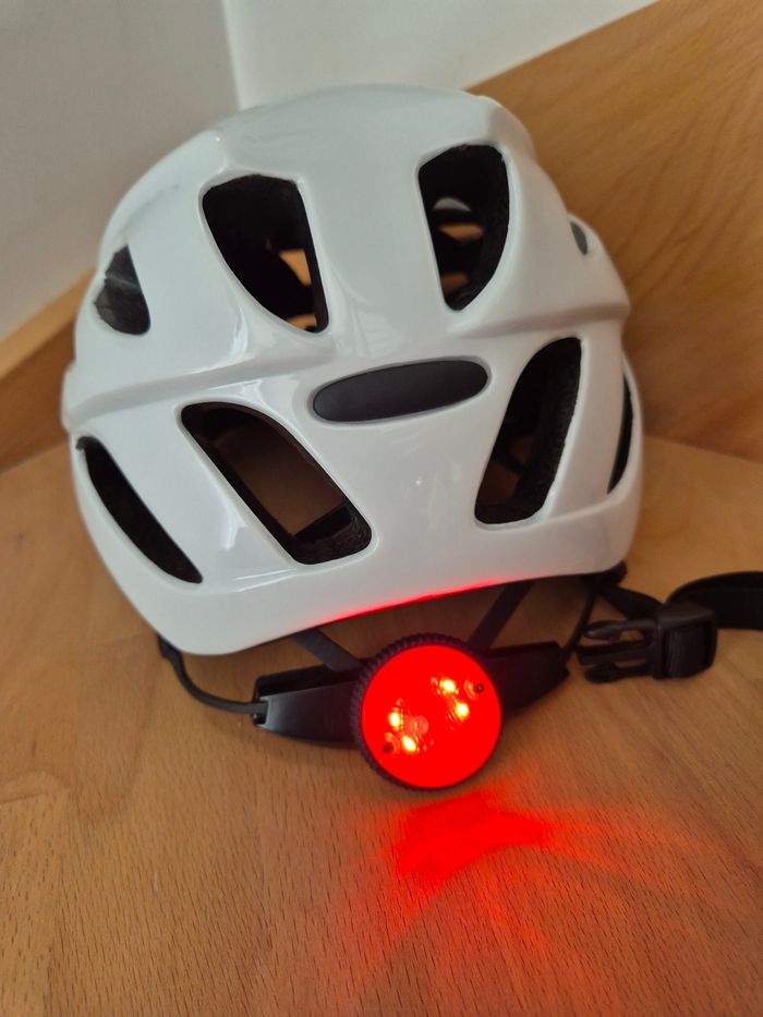 🚲 Casque de vélo - photo numéro 2