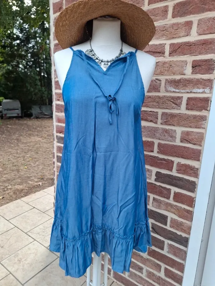 Robe blue