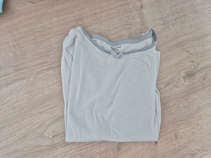 Tee shirt bretelles et maillot de corps - photo numéro 6