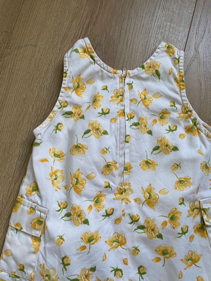 Robe vintage bébé fille avec fleurs - photo numéro 3