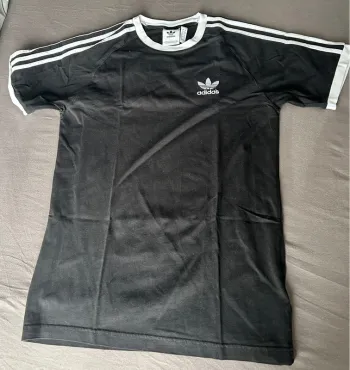 Tee shirt Adidas