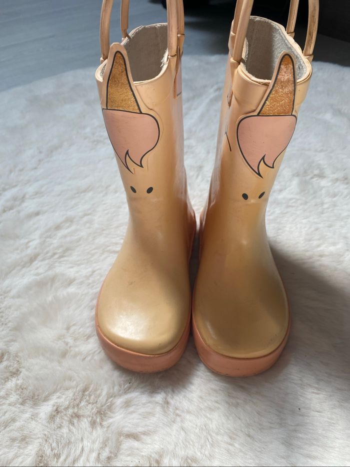 Bottes de pluie Saxo Blues licorne  taille 24 – bon état, confortables et faciles à enfiler ☔ - photo numéro 2