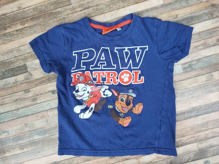 Lot vêtements et pyjamas Pat Patrouille 4/5 ans - photo numéro 8