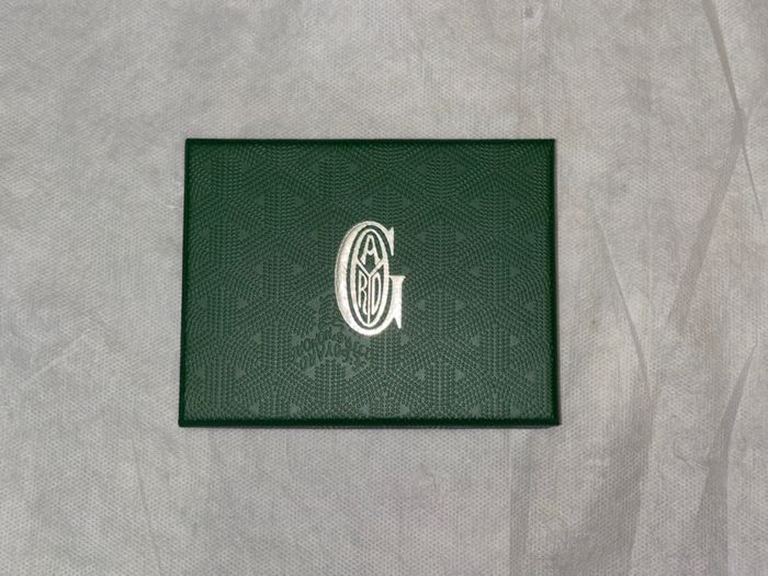Porte carte goyard gris