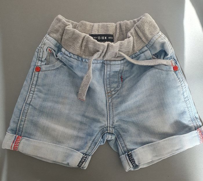 Short 12/18M