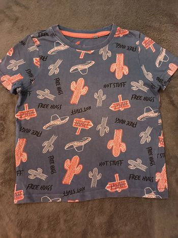 T-shirt 4 ans 98/104 cm