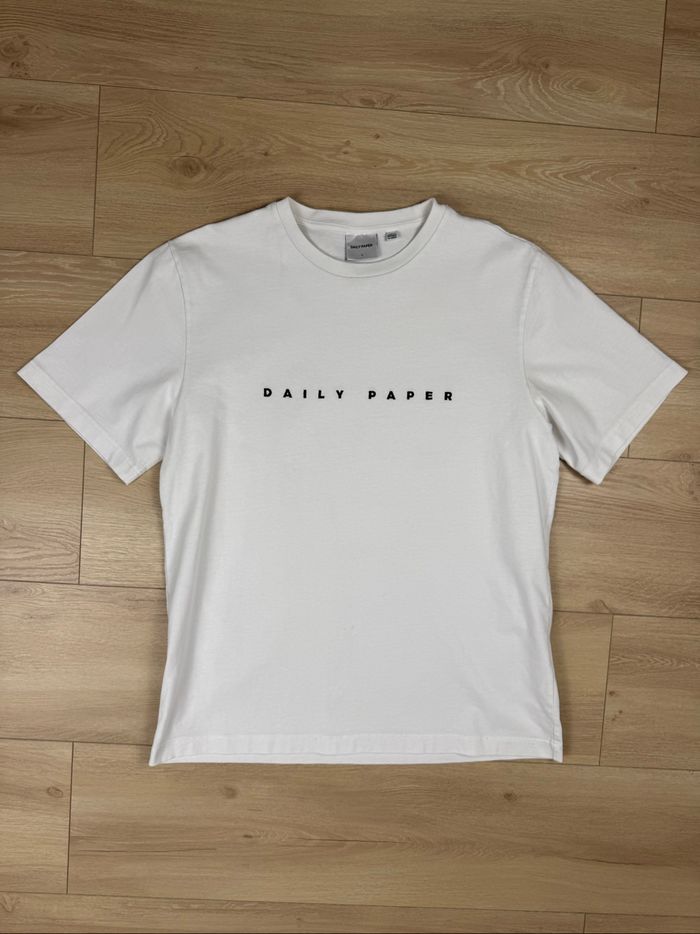 T-shirt blanc Daily Paper taille L