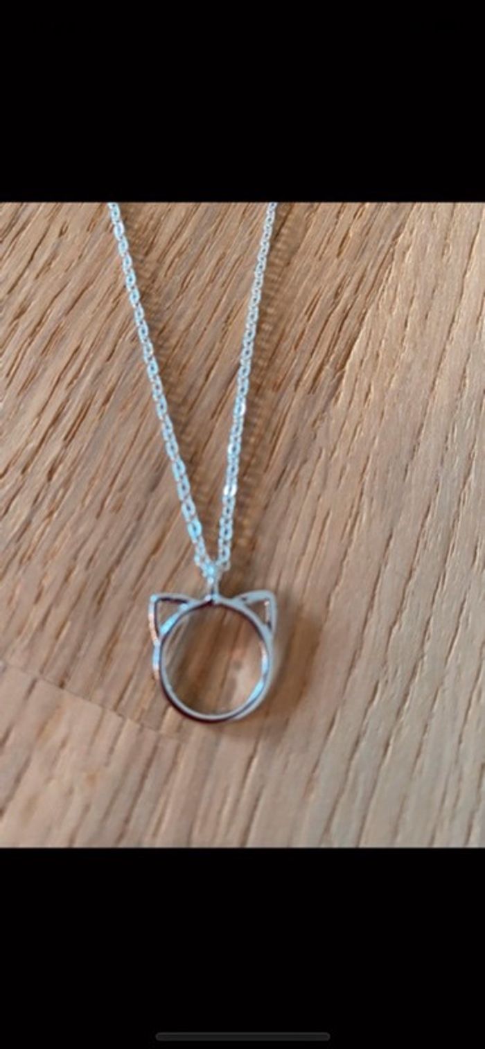 Collier chat argenté neuf