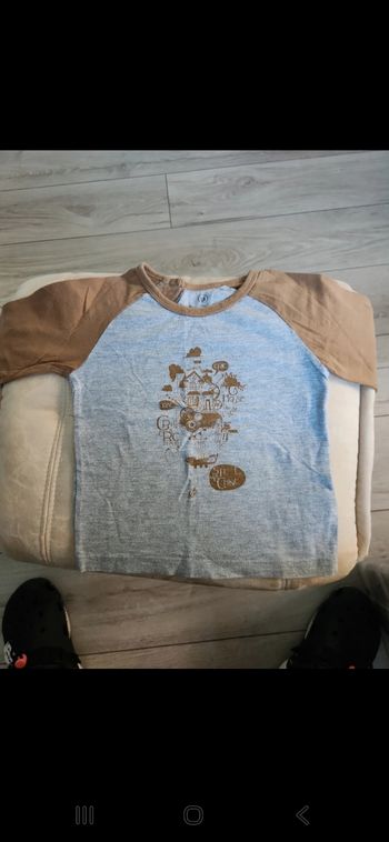 T-shirt