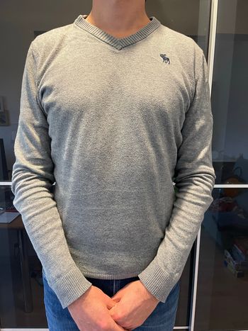 Pull gris Abercrombie