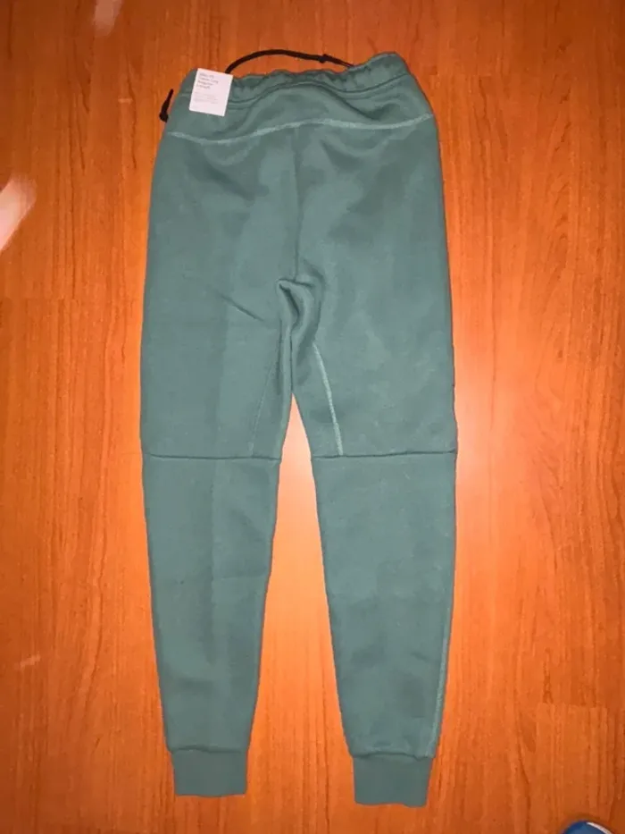 Jogging Nike Tech XS Neuf - photo numéro 4