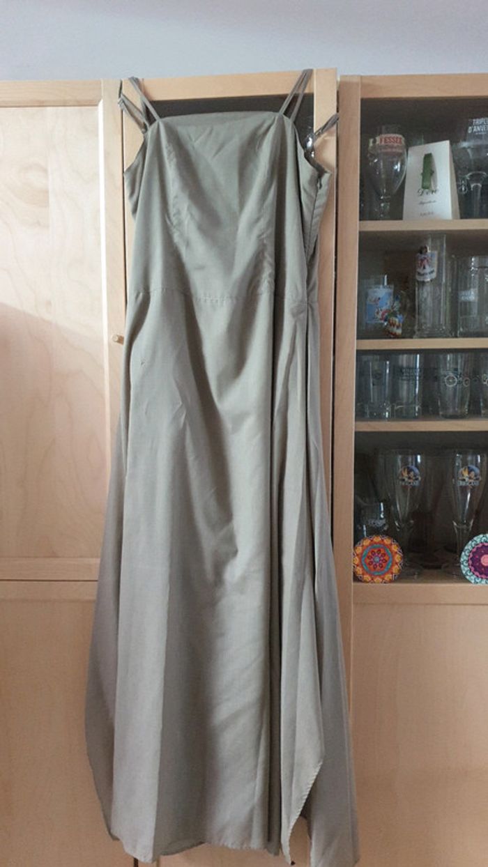Robe olive - photo numéro 3