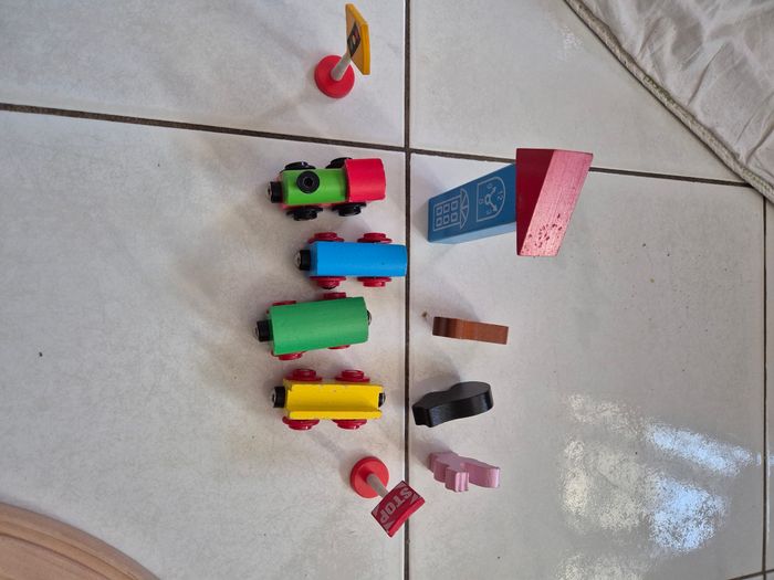 Train en bois enfant - photo numéro 7