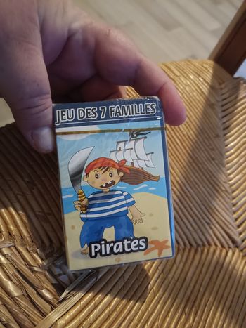 Jeux de 7 famille pirate