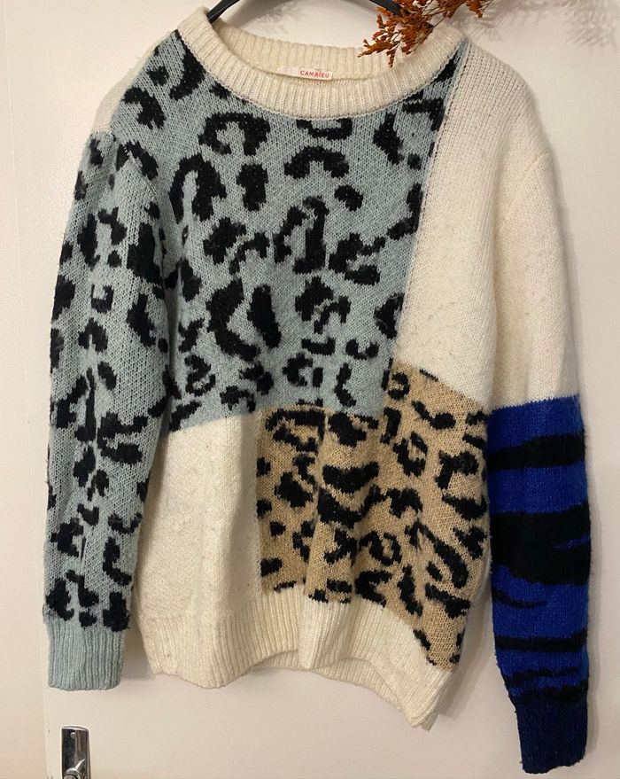 Pull d’hiver multicolores, en bon état , taille 40 - photo numéro 4