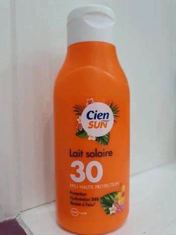Lait solaire indice 30
