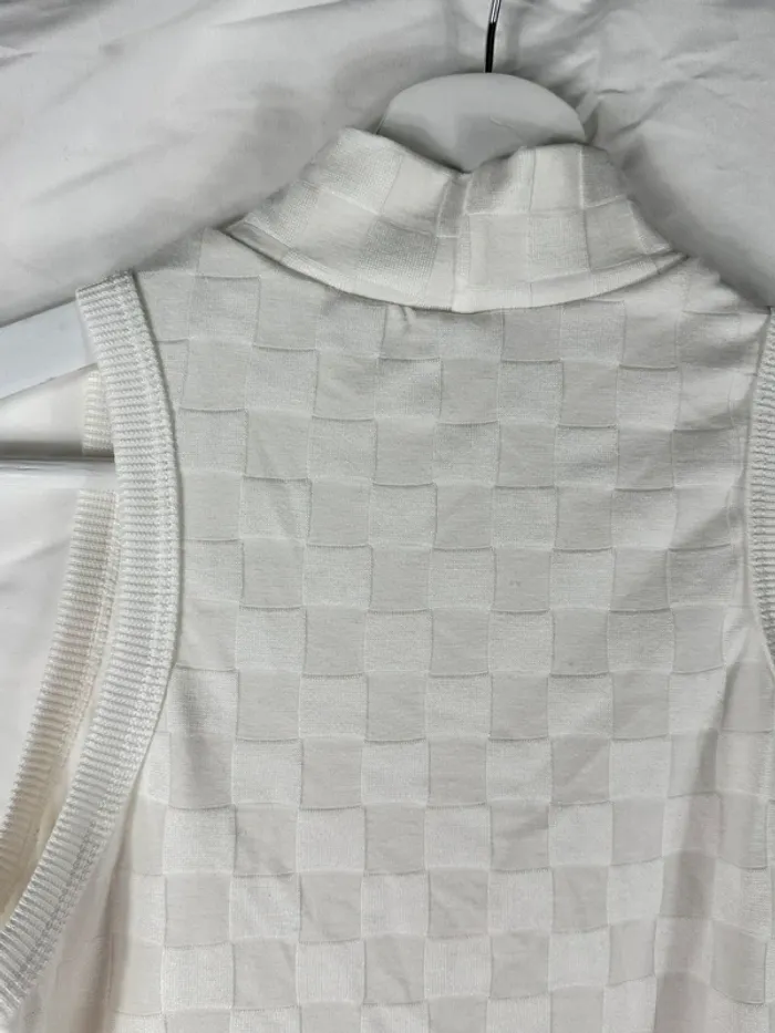 Top blanc SHEIN - photo numéro 4