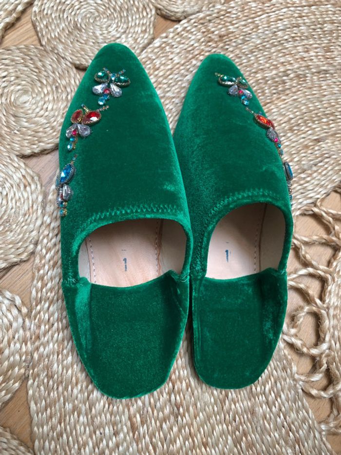 Paire de babouche en velours avec pierres | pointure unique 37/38 - 40/41 - photo numéro 5
