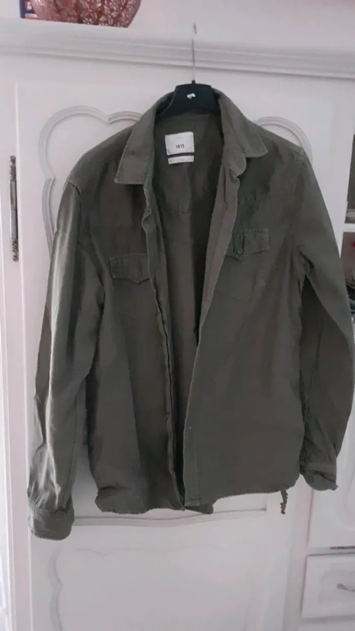 Chemise