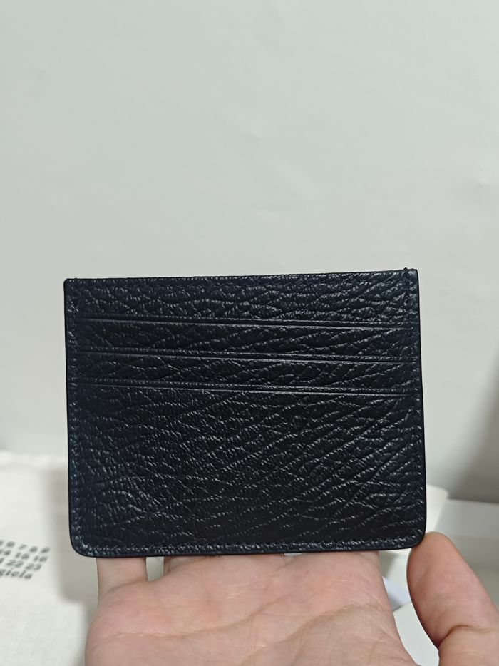Porte-cartes en cuir mm6 aux lignes simples - photo numéro 3