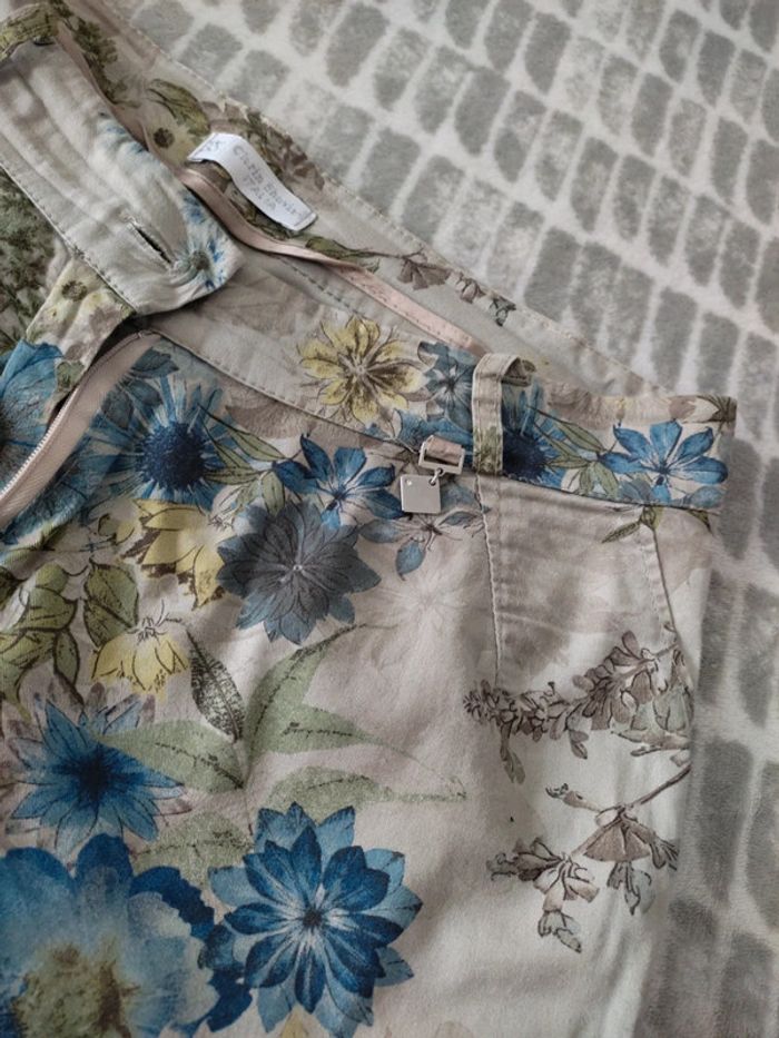 Pantalon droit a fleurs beige bleu stretch Clarin Shavien taille 42 - photo numéro 4