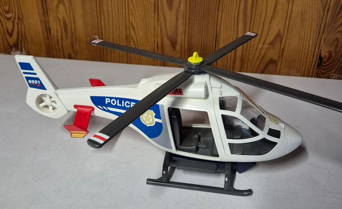 Playmobil hélicoptère police 6921 cockpit ouvrant treuil - photo numéro 3