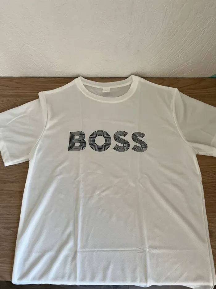 T-shirt blanc imprimé tendance - photo numéro 2