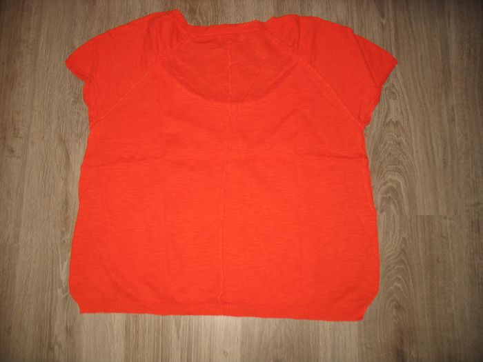 PULL COURT FIN MC ORANGE "MISS CAPTAIN" - TAILLE 2 - n°05 - photo numéro 2