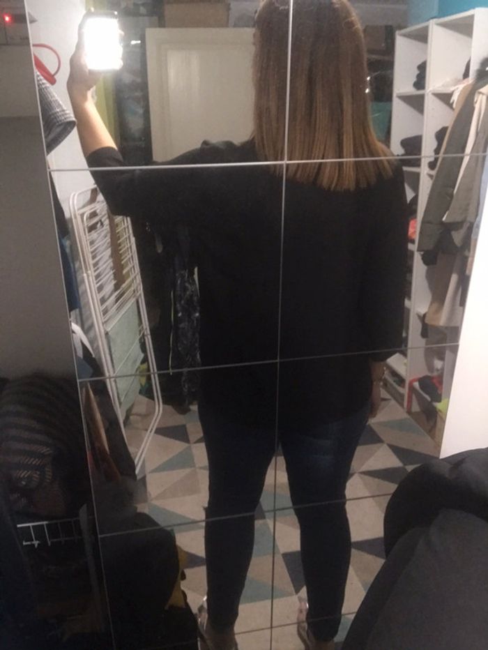 Blouse noir à boutons - photo numéro 3