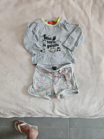 Ensemble short dinosaures Tee-shirt galaxie