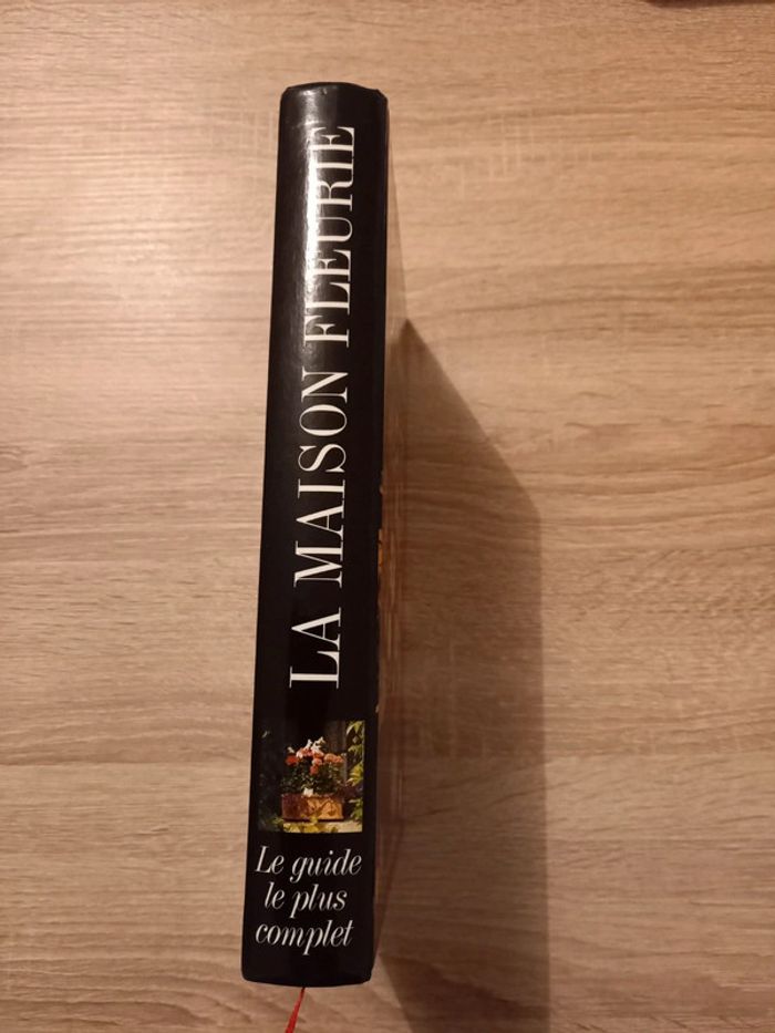 Livre broché "La maison fleurie" - Le guide le plus complet - photo numéro 3