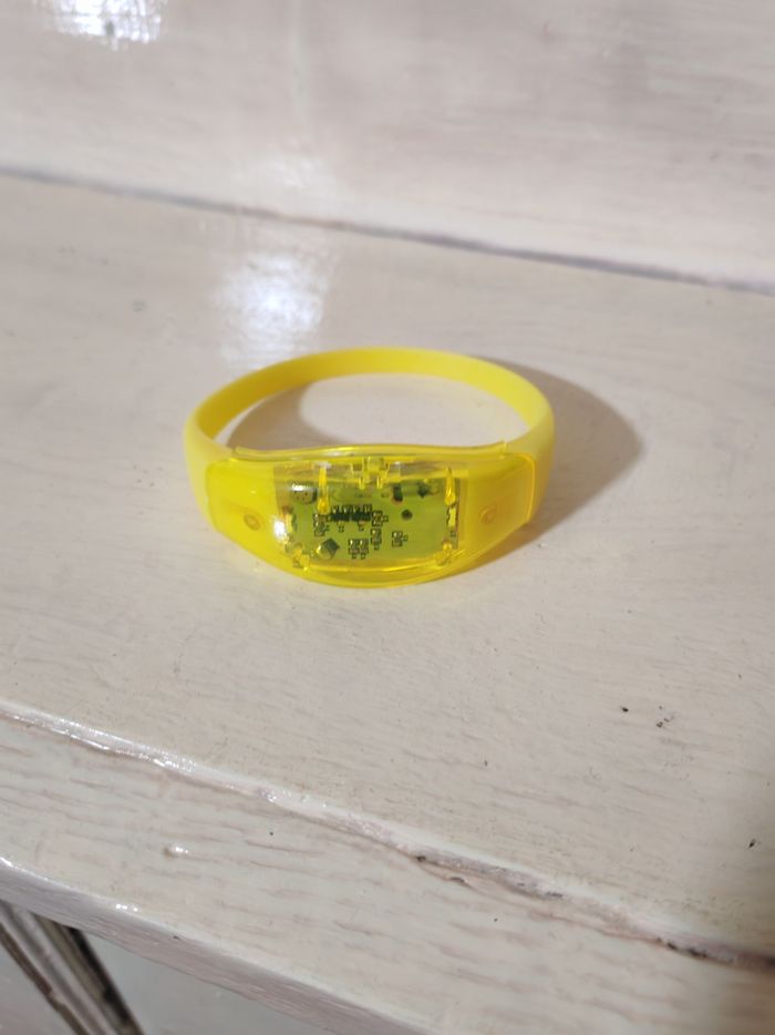 Bracelet lumineux - photo numéro 6