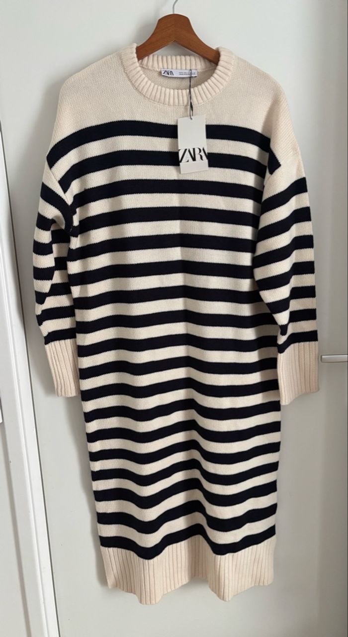 Robe épaisse longue Zara crème/noire S(oversize) - photo numéro 7