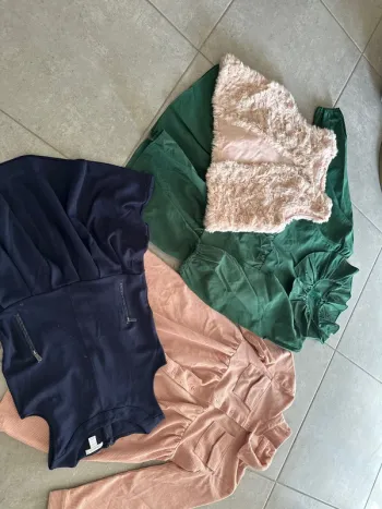 Lot vêtements fille
