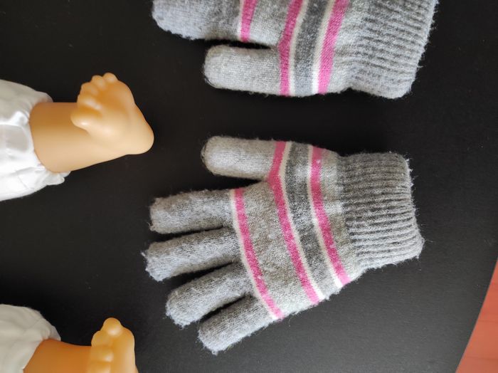 Gants chauds fille 6 ans – Doublés polaire – Rayés – Bon état - photo numéro 2