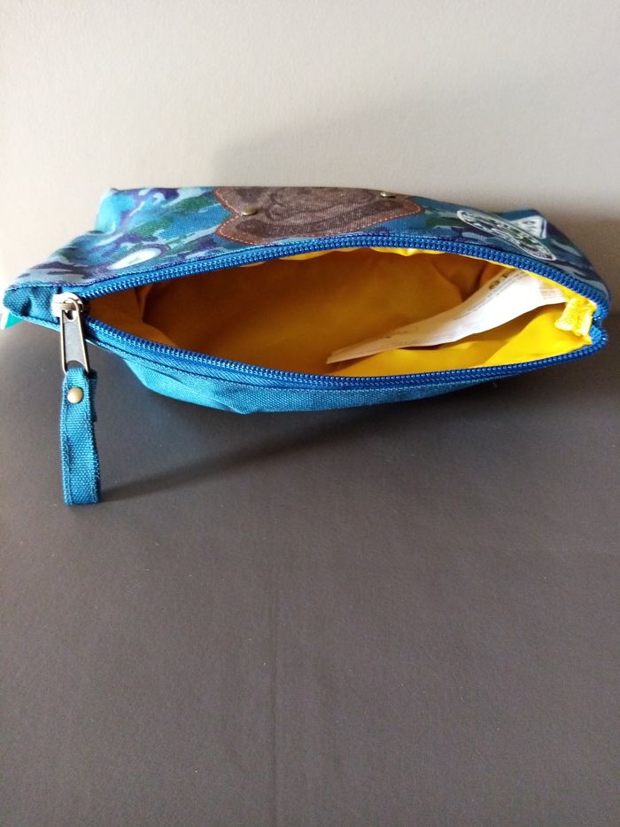 Trousse   d école neuve - photo numéro 3