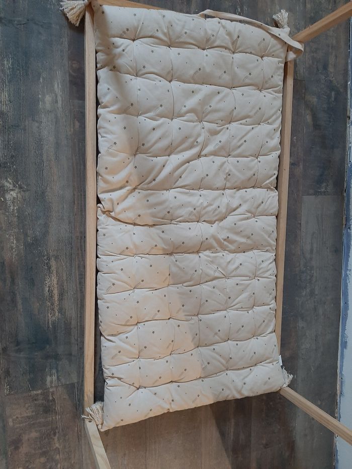 Cabane en bois et tapis de sol - photo numéro 2