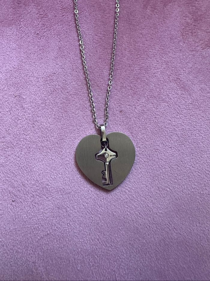 Collier clé - photo numéro 2