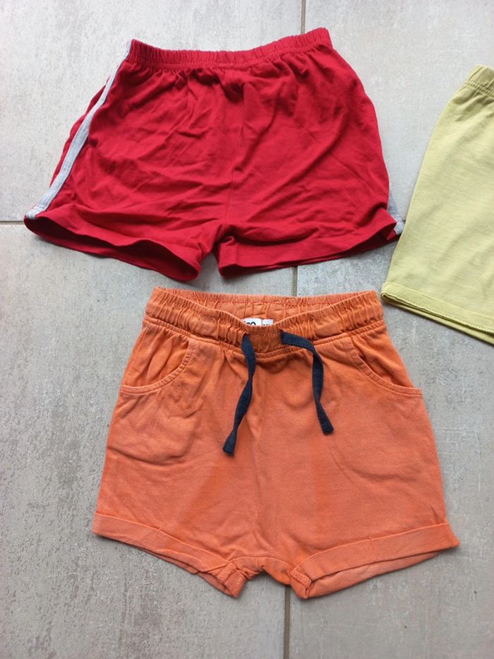 Lot de 3 shorts légers 23 24 mois - photo numéro 2