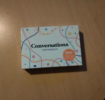Jeu de société : Conversation en famille