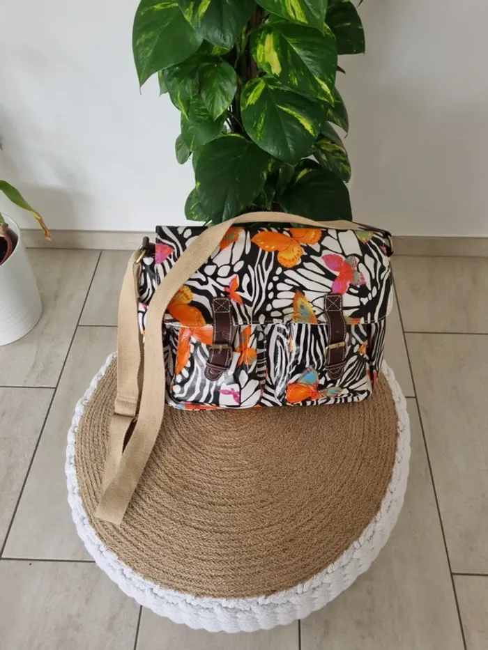 Sac cartable bandoulière vintage - photo numéro 2