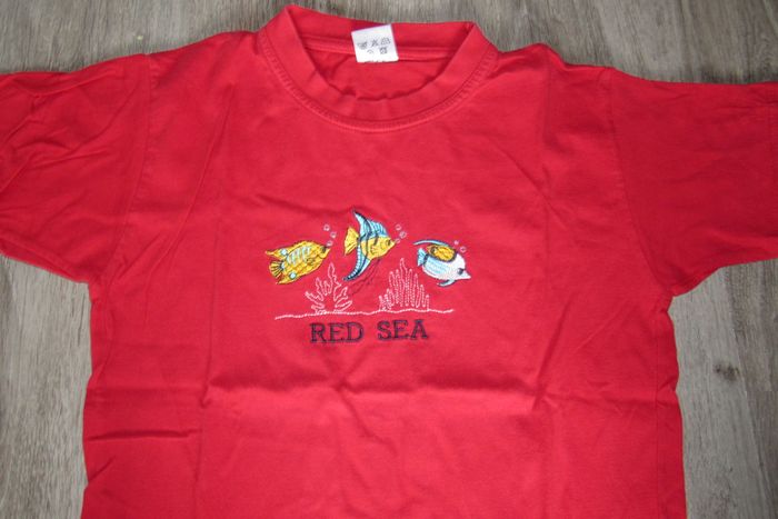 TEE SHIRT MC ROUGE FILLE "RED SEA" - 10 ANS - n°05 - photo numéro 4