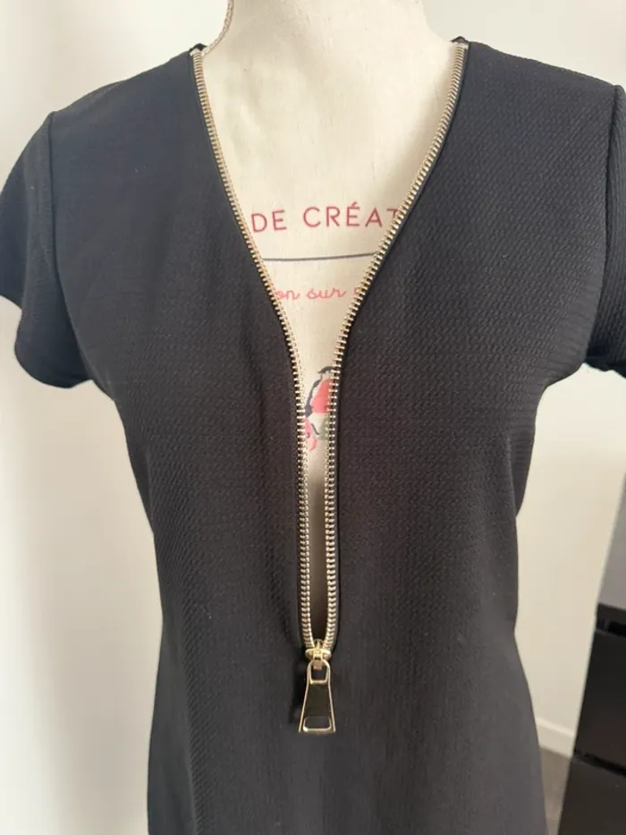 Robe manches courtes noires Gemo taille M ou 38 - photo numéro 3