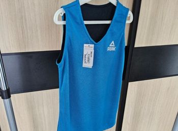 Débardeur basket 8 ans neuf