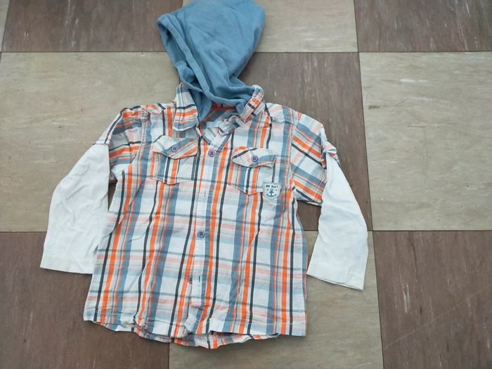 Chemise rayée à capuche