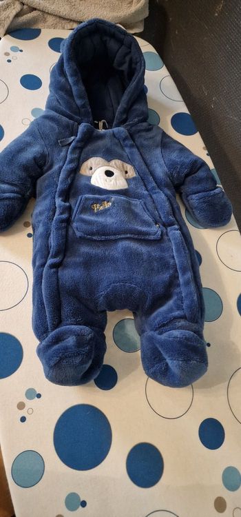 Jolie combinaison bleu marine