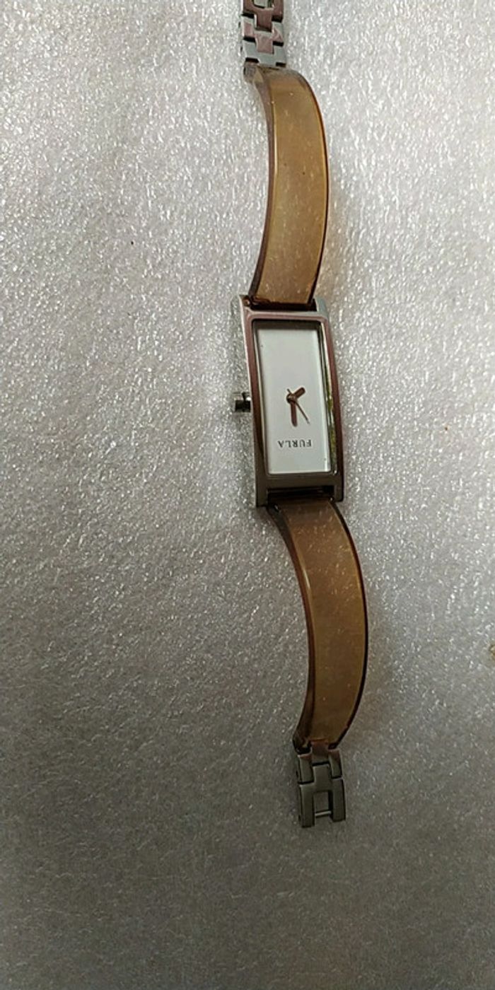 Montre Furla en très bon etat - photo numéro 2
