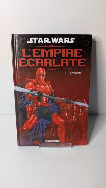 [Comics] Star Wars L'empire Écarlate Tome 1